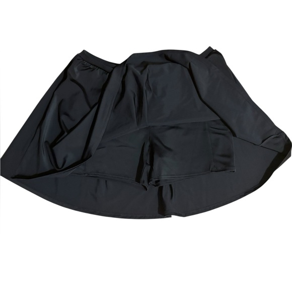 Torrid High Rise Skater Swim Skirt with Pocket Shorts Size 2x New - Picture 4 of 8